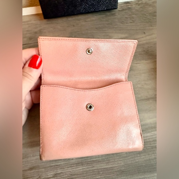 Prada saffiano leather compact wallet - Picture 6 of 7